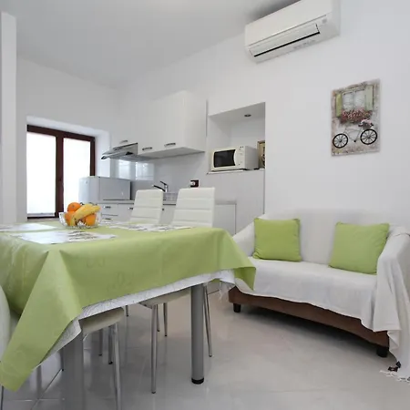 Apartments Luna Rovinj Exterior photo